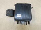 15286108 Cadillac Escalade Hybrid Fuel Vapor Evap Charcoal Canister Assy Oem