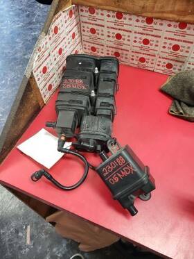 375.ac1405 Acura Mdx 2005 Fuel Vapor Canister 144111 375.ac1405 Acura Mdx 2005 Fuel Vapor Canister 144111