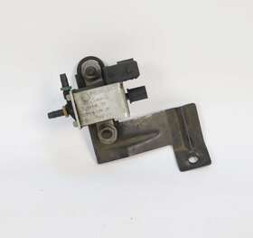 11741742711 Bmw E39 E38 E53 X5 E34 Secondary Air Emissions Vacuum Solenoid 1994-2003 Oem