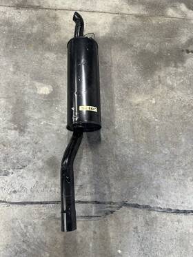 18121177113 Bmw Genuine E28 524td Sedan Rear Silencer 18121177113 Bmw Genuine E28 524td Sedan Rear Silencer