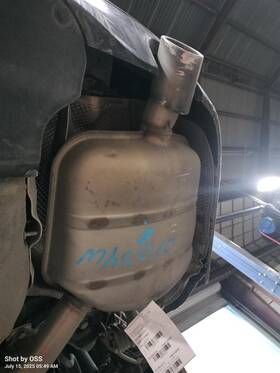 Bmw 333.bm1o15 Right Exhaust Muffler Only Oem 2015 535i 18 30 7 646 930