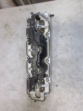 12631625 Chevrolet 14-19 Chevy Corvette C7 Z06 Oem 6.2l Valve Lifter Oil Manifold / Valley Cover