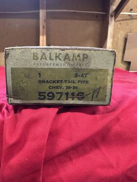 597116 Chevrolet 1938-39 Chevy Passenger Oem Muffler Tailpipe Support Balkamp In Box Rare 597116 Chevrolet 1938-39 Chevy Passenger Oem Muffler Tailpipe Support Balkamp In Box Rare