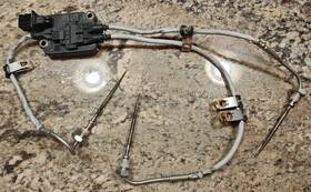 4326875 Cummins 2016-2019 Nissan Titan Xd Scr Temperature Sensors And Module - 4326875 Cummins 2016-2019 Nissan Titan Xd Scr Temperature Sensors And Module -