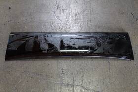 985900778 Ferrari 296 Gtb Upper Spoiler Cover Panel Sticky Used P/n 985900778 Ferrari 296 Gtb Upper Spoiler Cover Panel Sticky Used P/n