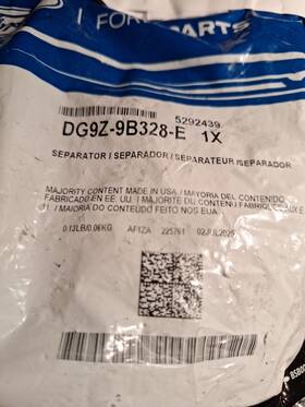 Dg9z-9b328-e Ford New Oem Emissions Vent Vapor Separator Fusion 2.0 2.5 2013-20