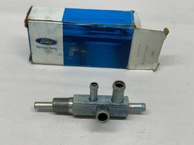 E6fz-9a474-e Ford Nos Vacuum Fitting 3-port Emissions Connector Oem Metal