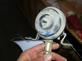 608.fd8c05 Ford Truck Escape 2005 Egr 174629