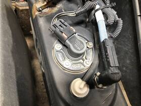 83572-000 Freightliner M2 106 Left/driver Def Sensor - Used P/n 83572000