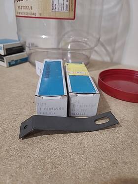 3876556 General Motors 63-67 C2 Corvette Side Exhaust Cover Bracket Gm #3876556 Nos Ncrs 3876556 General Motors 63-67 C2 Corvette Side Exhaust Cover Bracket Gm #3876556 Nos Ncrs
