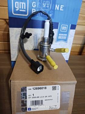 12696018 Genuine Gm Reductant Fluid Injector 2020-2025 Silverado Sierra 2500 3500