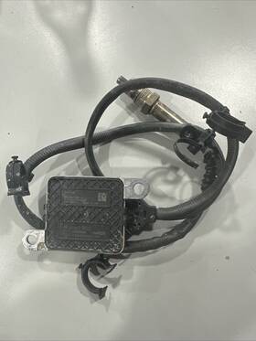 24001900 Gm Genuine Parts Nitrogen Oxides Sensor 24001900 Gm Genuine Parts Nitrogen Oxides Sensor