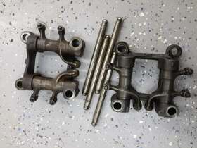 12215-me7-000 Honda 1978-1981 Cx500 Cx 500 Cylinder Head Cover Rocker Holder Box 78 79 Gl Arm 12215-me7-000 Honda 1978-1981 Cx500 Cx 500 Cylinder Head Cover Rocker Holder Box 78 79 Gl Arm