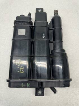 31420-c2500 Hyundai 31420c2500 2015 - 2017 Sonata Fuel Evaporator Charcoal Canister Oem