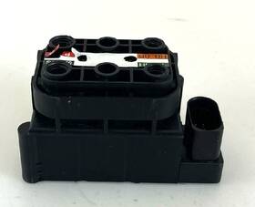 Aw933b486aa Jaguar 2010-2017 Xj Xjl Oem Air Suspension Control Solenoid Valve