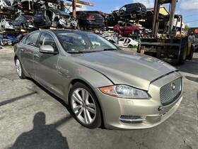 C2d17100 Jaguar Xjl 2014 Muffler 1059219