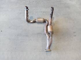 52090043ad Jeep 2005-2009 Grand Cherokee 5.7l Exhaust Cross Pipe 52090043ad Jeep 2005-2009 Grand Cherokee 5.7l Exhaust Cross Pipe