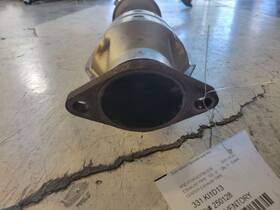 28600-2k340 Kia 331.ki1d13 2012-2013 Soul 1.6l Lower Center Exhaust Pipe Dented
