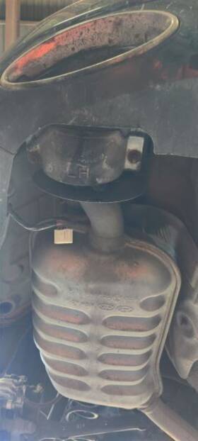 333.ki1e14 Kia Cadenza 2014 Muffler 2904373