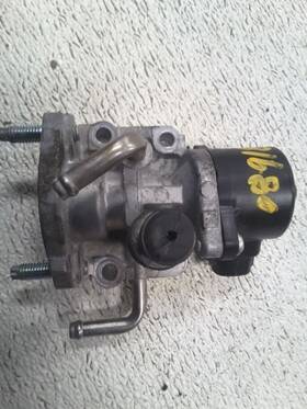 608.le1g15 Lexus Es300h 2015 Egr 290558