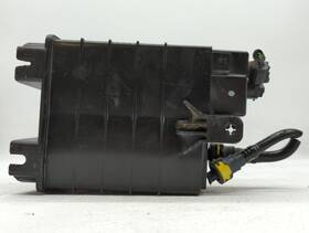 9g676-9b328 Lincoln 2016 Mkt Fuel Vapor Charcoal Canister Gydi9