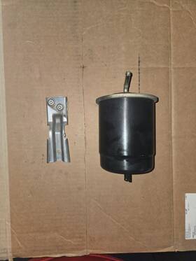 Fz86-13-970a Mazda 90-03 Na Miata Vapor Canister With Mounting Hardware Fz86-13-970a Mazda 90-03 Na Miata Vapor Canister With Mounting Hardware