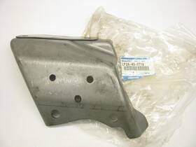 Lf28-40-071a Mazda New - Oem Exhaust Bracket 2006-2010 5 2.3l-l4