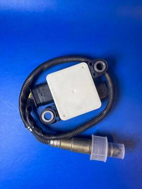 A-000-905-06-08 Mercedes-benz 000 905 06 08 2013 - 2022 Sprinter 2500 Diesel Soot Particulate Sensor 0009050608 Oem A-000-905-06-08 Mercedes-benz 000 905 06 08 2013 - 2022 Sprinter 2500 Diesel Soot Particulate Sensor 0009050608 Oem