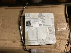 A0009051405 Mercedes-benz 0009051405 Exhaust Gas Temperature Egt Sensor A0009051405 Mercedes-benz 0009051405 Exhaust Gas Temperature Egt Sensor