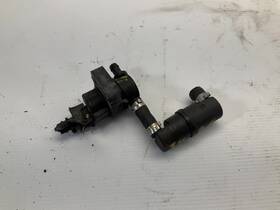 375.mb1n06 Mercedes-benz 05 06 07 08 09 10 11 Slk280 3.0 Vapor Canister Purge Valve B