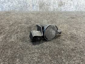A001476058 Mercedes-benz W218 Cls63 Cls550 W212 E350 E400 Gas Emission Purge Valve Oem
