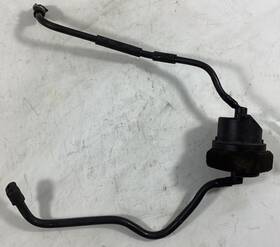 A2044700916 Mercedes-benz 2011-2012 C300 W204 Carbon Filter Solenoid Valve Oem A2044700916 Mercedes-benz 2011-2012 C300 W204 Carbon Filter Solenoid Valve Oem