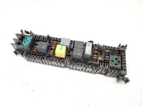 A2469066600 Mercedes-benz 2015-2019 Gla250 X156 Right Under Dash - Fuse Relay Box