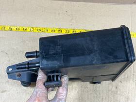 9803304 Mini 2013-2016 Cooper Paceman Fuel Evap Vapor Charcoal Canister Oem 9803304 Mini 2013-2016 Cooper Paceman Fuel Evap Vapor Charcoal Canister Oem