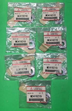 Mc419219 Mitsubishi Fuso Exhaust Tail Pipe Washer/gasket Lot Of 7 Ships Free Mc419219 Mitsubishi Fuso Exhaust Tail Pipe Washer/gasket Lot Of 7 Ships Free