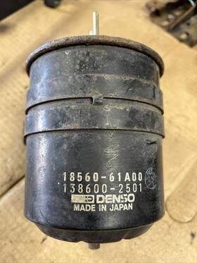 18560-61a00 Oem 92-96 Suzuki Sidekick Geo Tracker Vapor Canister