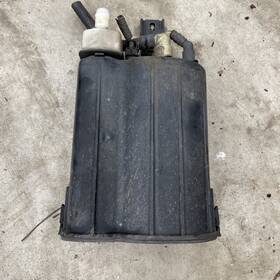19730077471 Oem 12-15 Jeep Compass 2.4l Charcoal Vapor Canister 19730077471 Oem 12-15 Jeep Compass 2.4l Charcoal Vapor Canister