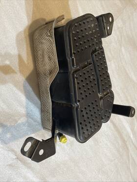 80a201801b Oem Audi Q5/sq5 2018-2024 Fuel Evaporator Canister 80a201801b Oem Audi Q5/sq5 2018-2024 Fuel Evaporator Canister