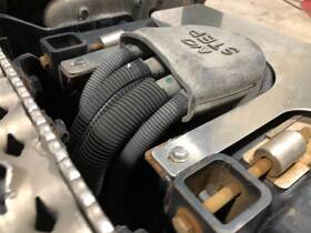 350235 Peterbilt 367 Right/passenger Def Sensor - Used P/n 350235 Peterbilt 367 Right/passenger Def Sensor - Used P/n