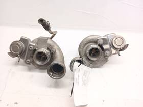 94812302671 Porsche 10-16 Panamera 4.8l Left Right Turbocharger Turbo Charger Set Pair
