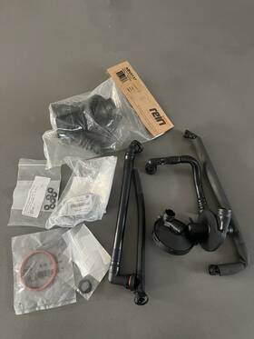 11617501566kt2 Rein Automotive E46 Bmw Standard Pcv Breather System Kit - 325ci 325i 325xi 525i
