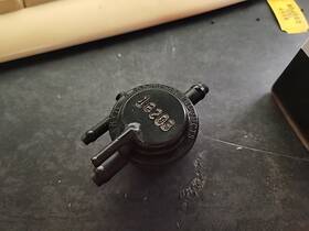 Fs-3102 Rochester Products 214-541 Gm New Vapor Canister Purge Valve