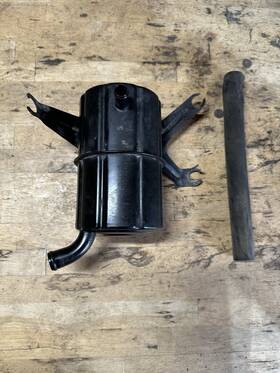 1730161010 Toyota 1989 Land Cruiser Fj62 Oem Smog Equipment Air Suction Silencer