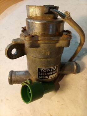 25720-35021 Toyota 22r Eacv Air Control Valve California 4runner Pickup 84-89 25720-35021 Toyota 22r Eacv Air Control Valve California 4runner Pickup 84-89