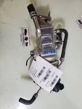 608.to1i16 Toyota Prius 2016 Egr 21839