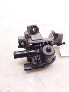 608.to1s10 Toyota Sequoia 2010 Egr 211495