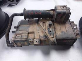 777400c130 Toyota 2022 Tundra Charcoal Fuel Vapor Canister 3.5l Engine Oem Id