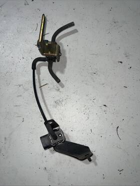 89460-0w070 Toyota 1996-2002 4runner Vapor Pressure Sensor And Purge Valve