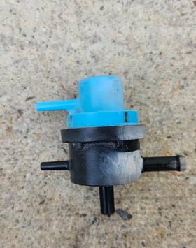 90925-03192 Toyota Landcruiser Vacuum Control Valve Factory Used 90925-03192 Toyota Landcruiser Vacuum Control Valve Factory Used