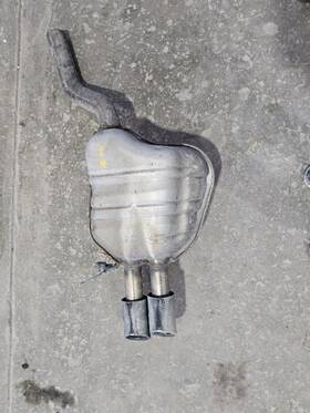 5c6253609al Volkswagen 333.vw1l17 2014-2018 Jetta Rear Muffler Tailpipes Exhaust Oem 5c6253609al Volkswagen 333.vw1l17 2014-2018 Jetta Rear Muffler Tailpipes Exhaust Oem